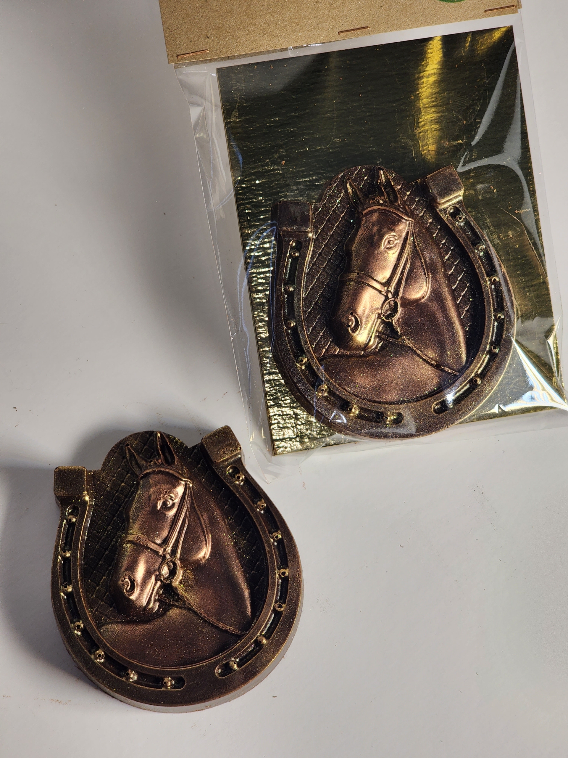 Шоколадная фигурка " Подкова с лощадью"